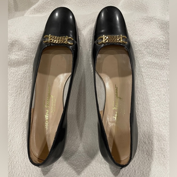 2 pairs Salvatore Ferragamo 9 AAAA Black Heeled Shoes - Picture 4 of 13